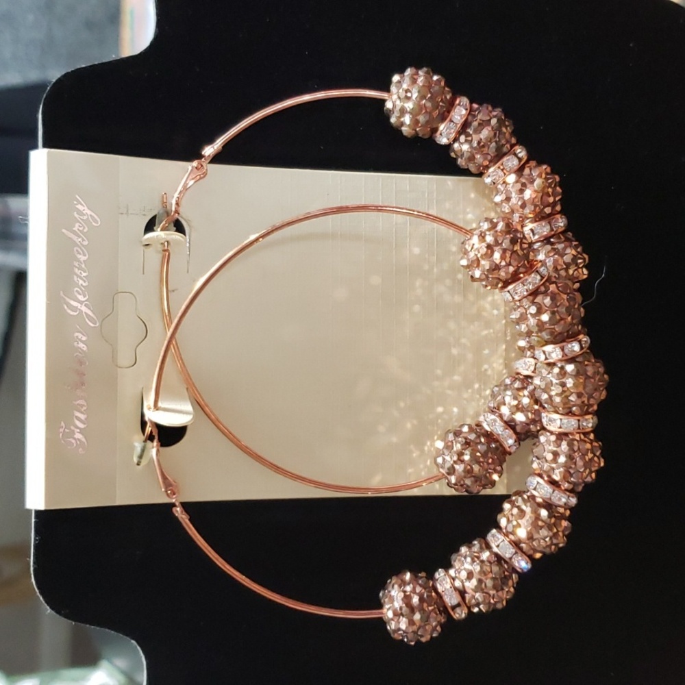 Fashion earrings